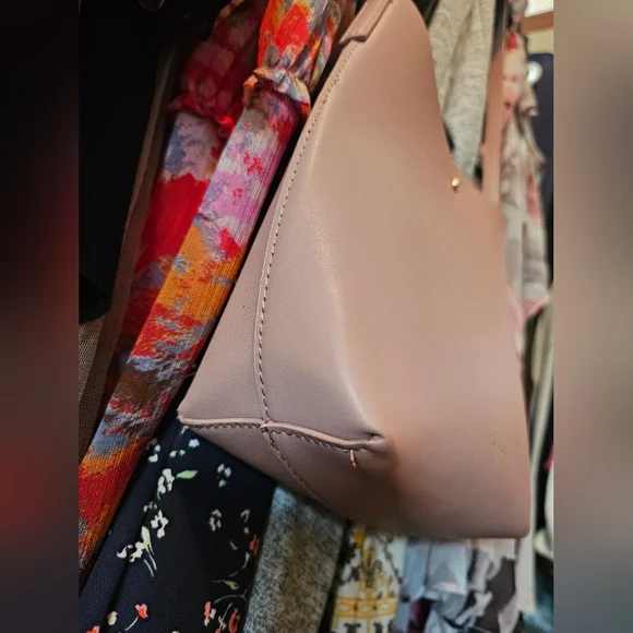 Samara Handbag - Picture 3 of 8